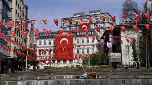 As of the 2010 census, the city had a population of 152,374, up from 124,96. Corona Und Die Turkische Wirtschaft Vom Lockdown Zum Knockdown Archiv