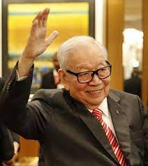 Bahkan, forbes menurunkan syarat kekayaan minimum dalam daftar menjadi us$ 250 juta dari. Ini Dia 10 Orang Terkaya Di Malaysia