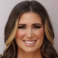 Tavia Bryan's Instagram, Twitter & Facebook