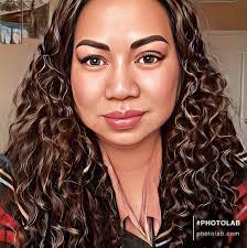 Adoracion Pascual's Instagram, Twitter & Facebook