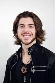 Erika Hertel's Instagram, Twitter & Facebook