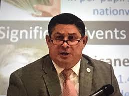 Interim Superintendent Dr. Roderick Richmond had a full Friday:  Interviewing with Stan Bell (WDIA), inspiring students at Legacy Builder,  accepting Trezevant High instrument donations, and meeting with Rep. Mark  White. Progress in