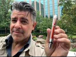 What advice for a newbie attending a fountain pen show in Dallas?