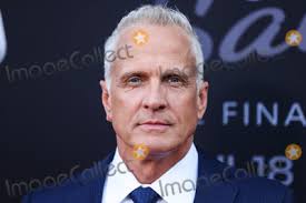 Patrick Fabian Pictures and Photos