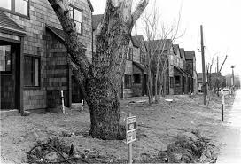 Section 8 Housing In Sylmar California February 3 1984 Sylmar Residents Initially Resisted The Construction Of Large Apartme San Fernando Valley Sylmar San