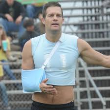 Enlisted Sneak Peek: Everyone's Shirtless and We All Win