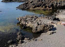 Proprio a ustica è presente dal 1986 la prima area marina protetta d'italia, l'area marina protetta isola di ustica. Caletta Di Ustica Qspiagge