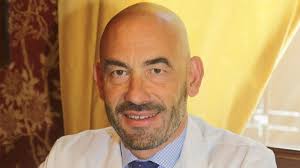 The italian catholic church, or catholic church in italy, is part of the worldwide catholic church in communion with the pope in rome, under the conference of italian bishops. Matteo Bassetti Biografia E Curriculum Chi E Matteo Bassetti