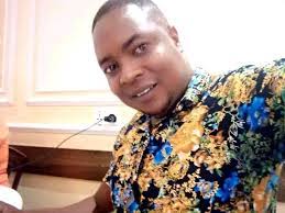 Maureen Edmond's Instagram, Twitter & Facebook