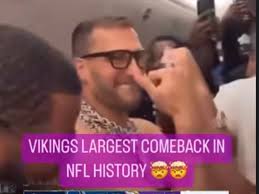 She said take off your hoodie, I’m like babe man is cold…. It’s been a  crazy weekend 😳