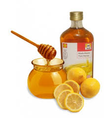 Madu hangat dan lemon sebaiknya dikonsumsi setiap pagi untuk membantu melancarkan dan menyehatkan sistem pencernaan serta membantu. Khasiat Madu Dan Lemon Untuk Bronkitis Super Indo Lebih Segar Lebih Hemat Lebih Dekat