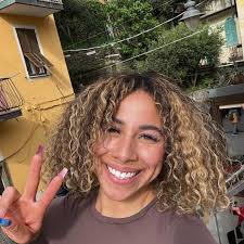 mariah butler (@mcrizzleee) • Instagram photos and videos