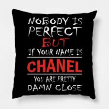 Chanel is above all a style. Cuscini Chanel Teepublic It
