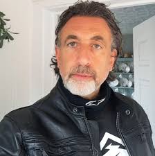 Oil recommend and oil filter for 2005 fz6.... Thank you.