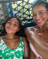 Utopia of The Seas you outdid yourself 🌊🐠🧜 so much fun with the new  @royalcaribbean family ! Thank you for celebrating my 31st with me and  making me feel special throughout the