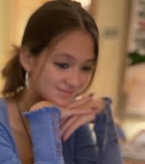 Alice Mcnally's Instagram, Twitter & Facebook