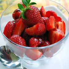 Home gear appliances our brands Pomegranate Balsamic Reduction For Fresh Strawberries Amee S Savory Dish