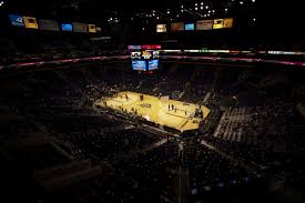 The phoenix suns arena doors generally open 45 minutes before the event on march 21st, 2021 at 7:00pm. Phoenix Suns Arena Us Airway Center Editorial Photography Image Of Sports Airway 24179382