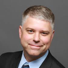 Scott Ogle's Instagram, Twitter & Facebook