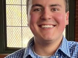 Sean Lopresti's Instagram, Twitter & Facebook