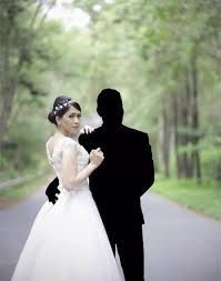 Check spelling or type a new query. Perempuan Ini Posting Foto Pre Wedding Yang Batal Dilaksanakan Tegar Dan Inspiratif