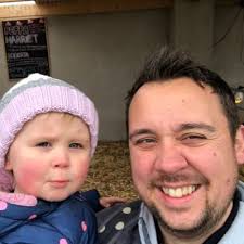 Andrew Walker (@AndrewW56550952)