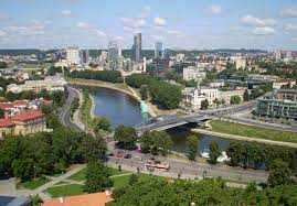 Die altstadt von vilnius besteht aus einigen vierteln mit alten stadtvillen, kirchen, kathedralen und türmen, die im. Ein Erasmusjahr In Vilnius Hauptstadt Von Litauen Erfahrungen Mit Erasmus Wilna