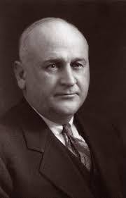 William Platt's Instagram, Twitter & Facebook