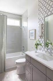 100 Wonderful Small Bathroom Remodel Ideas On A Budget Bathrooms Bathroomdecor Bathroomreno Small Bathroom Tiles Small Bathroom Remodel Bathroom Tub Shower
