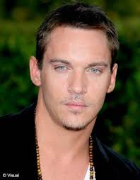 Jonathan Rhys-Meyer, dans un film français