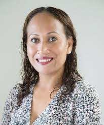 Gloria Solomon's Instagram, Twitter & Facebook