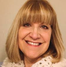 Linda Jelinek's Instagram, Twitter & Facebook