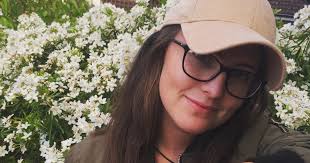 Erin Cadden's Instagram, Twitter & Facebook