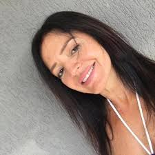 E a Nanda, a cara da ressaca das after parties do Oscar hahaha