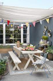 Jun 30, 2021 · a picnic is lots of fun but you can forgo the basket with these fresh picnic catering ideas: 25 Summer Table Settings Party Centerpieces For Tables