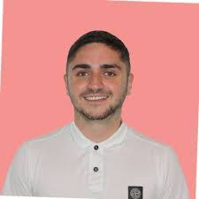 Aimee Branch's Instagram, Twitter & Facebook