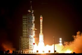 De raket bracht afgelopen donderdag de 22 ton zware kernmodule 'tianhe' succesvol in de ruimte. Mijlpaal Voor Chinese Ruimtevaart Eerste Commerciele Raket Gelanceerd Foto Ed Nl