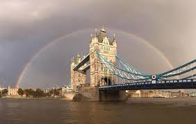 صباح الخير من بي بي سي عربي هنا لندن بالصور لندن بي بي سي عربي Bbcsnapshot I Photography I Sightseei Tower Bridge London Tower Bridge Wild Weather