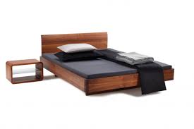 Ich behandle jedes designerbett nach dem feinschliff mehrfach mit hartöl der firma asuso. Massivholzbetten Nach Mass In Vielen Holzarten Biomobel Genske