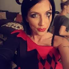 April Jeffery's Instagram, Twitter & Facebook