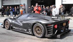 Glickenhaus, der bereits besitzer eines ferrari 330p4 ist, gab bei pininfarina für rund drei millionen dollar eine neuauflage des wagens in auftrag. Glickenhaus Ferrari P4 5 Competizione Story Concludes Video