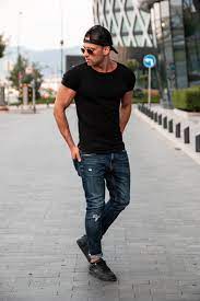 Men S Plain Black Round Neck T Shirt Longline Tee Tees Online Rb Design Store Mens Plain T Shirts Mens Casual T Shirts Black Tshirt Outfit