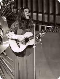 Lenny kuhr op facebook lenny kuhr op twitter. Eurovision Song Contest 1969 Lenny Kuhr The Netherlands Zangeressen Beroemdheden Nederland