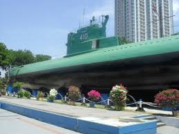 7 people booked this hotel in last 6 hours. Sejarah Monumen Kapal Selam Surabaya Monkasel Widyarezpect