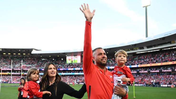 Buddy bid an emotional farewell to the game he loves, and the fans who  loved him | SBS NITV