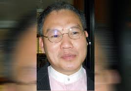 Pada minggu lalu tercetus perbualan hangat di kalangan warga media sosial tentang perbuatan setiausaha politik perdana menteri, abu bakar yahya menghabiskan air minuman bossnya tun mahathir mohamad. Iskandar Dilantik Ketua Setiausaha Sulit Perdana Menteri
