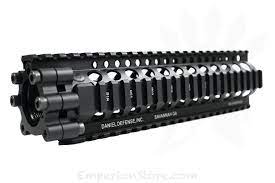 These daniel defense rail systems were designed using the patented bolt up system, locking the rail to the upper receiver and allowing for an uninterrupted top rail surface to play around with. Daniel Defense Lite Rail 9 Madbull