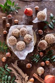 Winterbacken Weihnachtliche Schoko Haselnuss Pralinen Werbung Lieberbacken Weihnachtspralinen Schokolade Haselnuss Schoko