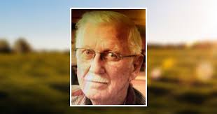 Neil Kratz's Instagram, Twitter & Facebook