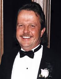 Obituary information for Tom Petersen